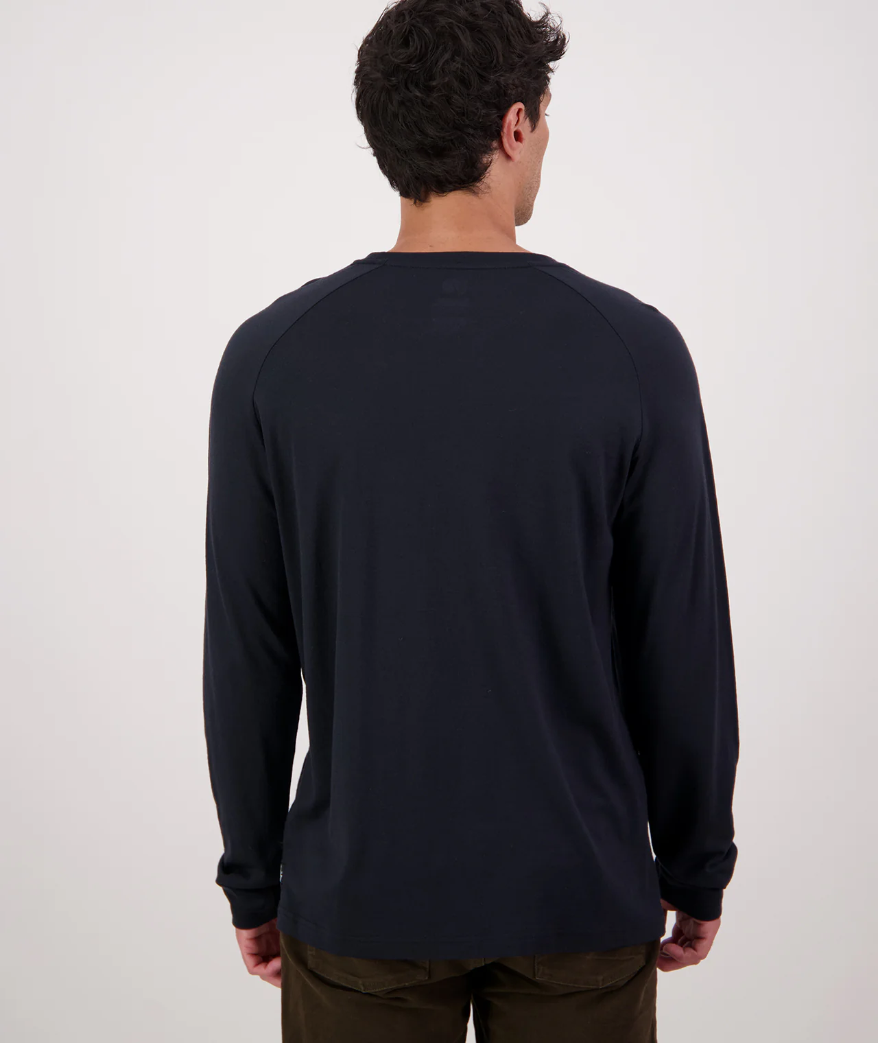 Men's Carlton Long Sleeve Merino T-Shirt - Image 3