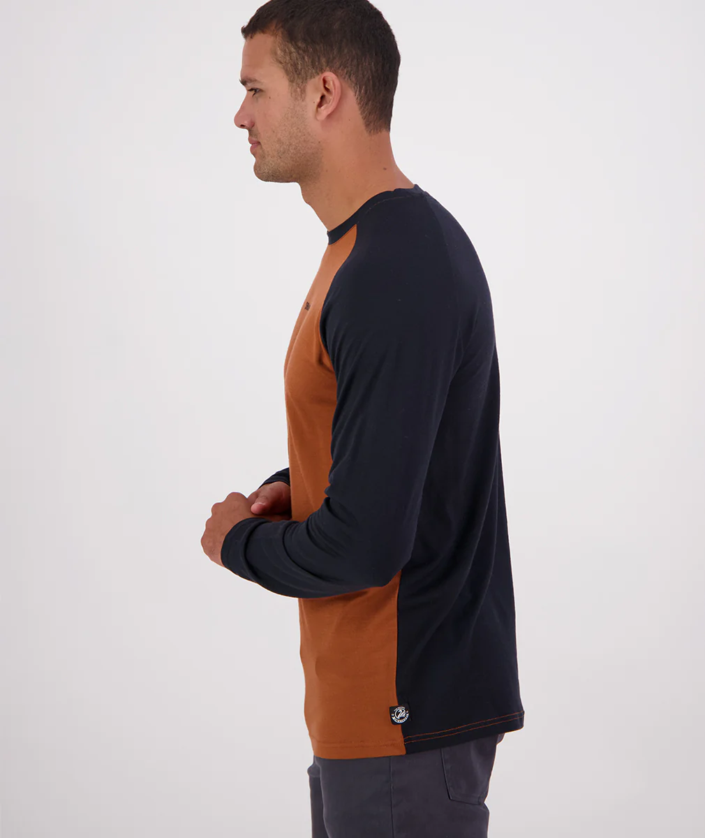 Men's Carlton Long Sleeve Merino T-Shirt - Image 3