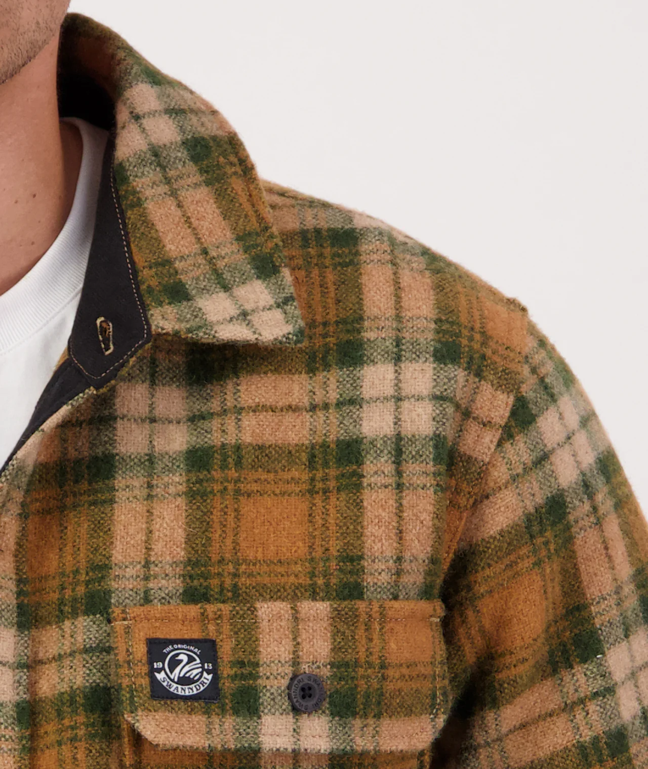 Men's Kiaraki V4 Wool Shacket - Image 5