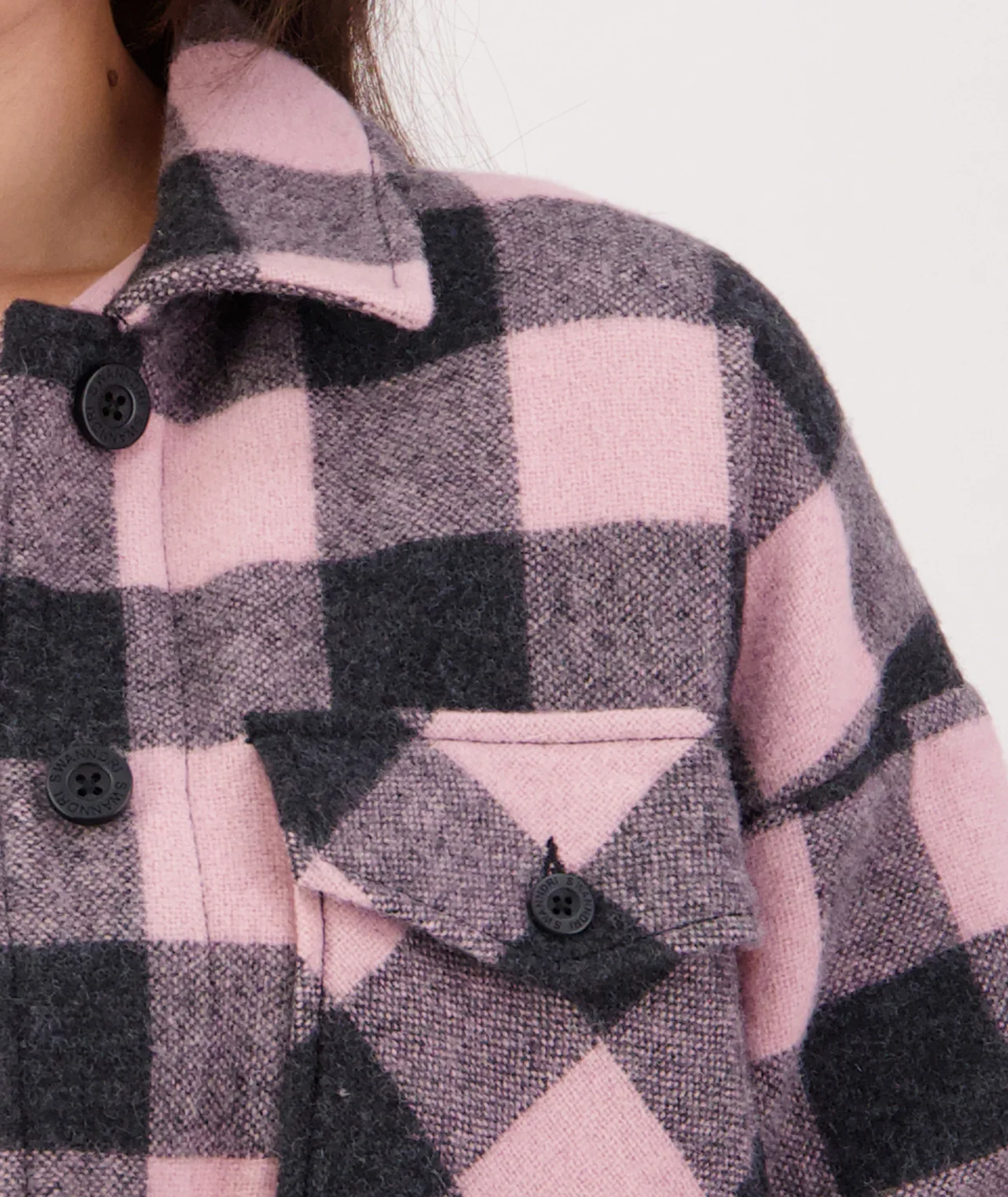 Women's Anchorage V3 Wool Shacket - Image 4